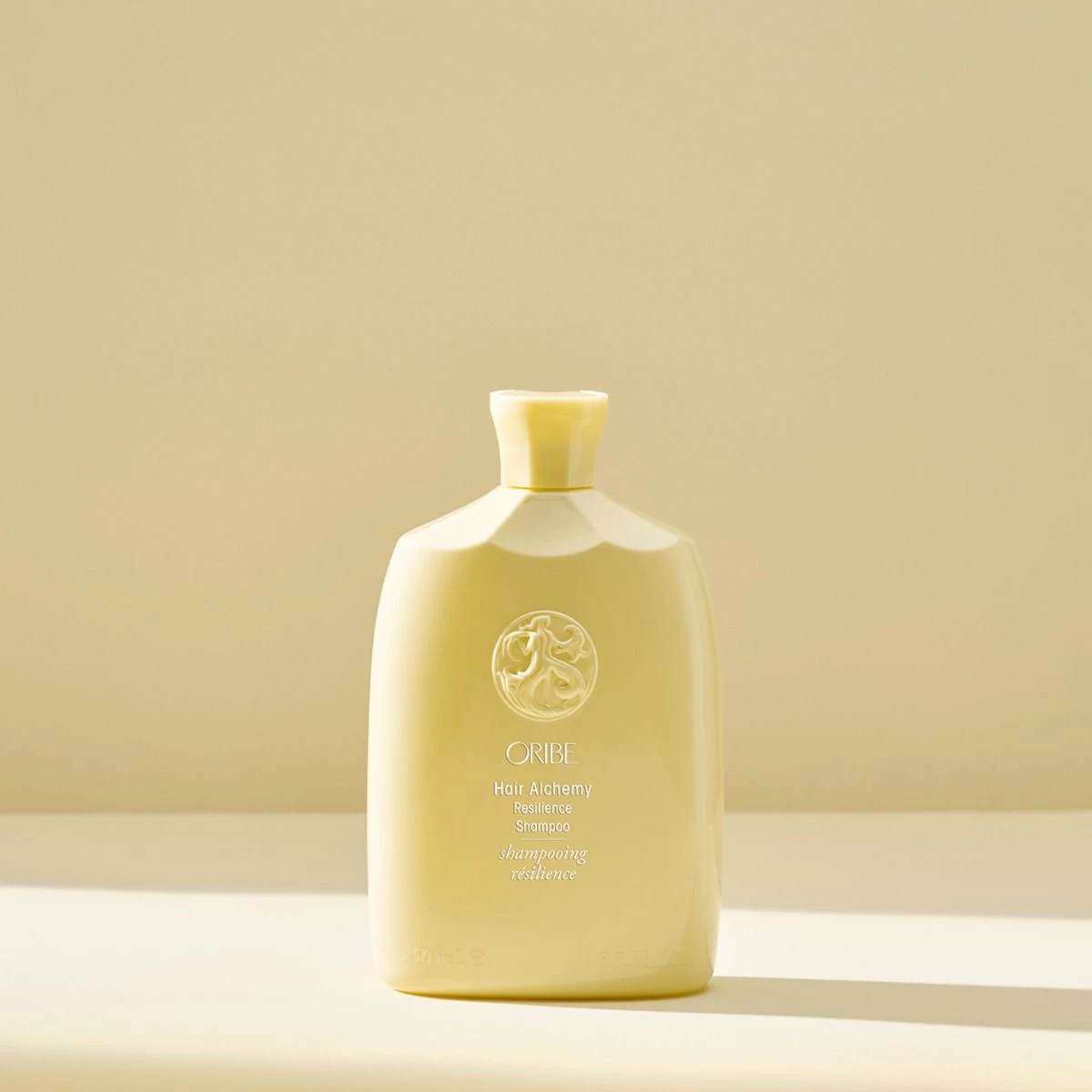 Oribe Hair Alchemy Resilience Shampoo 250ml 4 Oribe Hair Alchemy Resilience Shampoo 250ml - Image 2