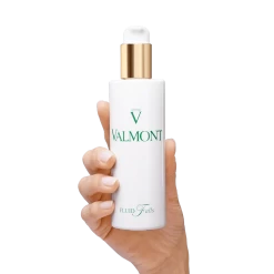 Fluid Falls 150 ML -Beauty Personal Care valmont pur fluid falls cleanser illtd 062022 productinhand rgb 1